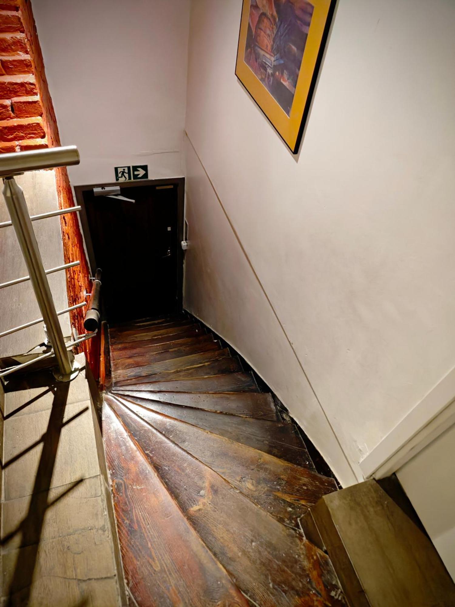 Apartamenty Hoza Attic Studio Warschau Buitenkant foto